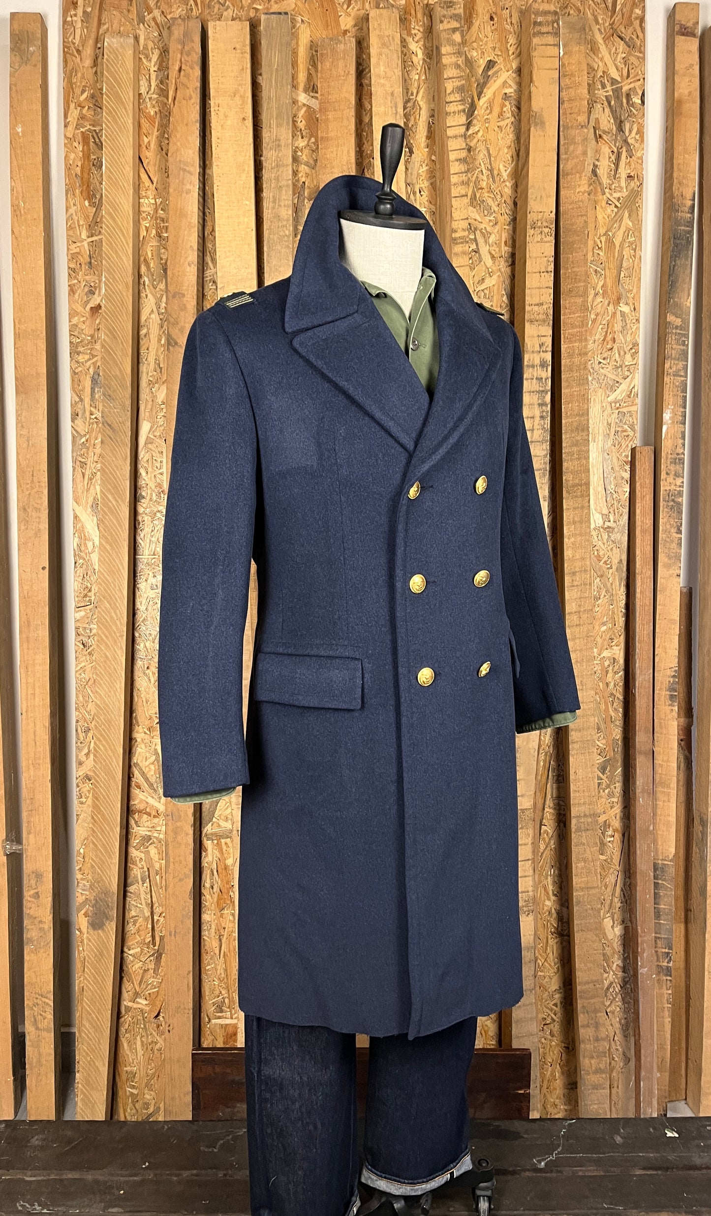 Italian Navy 100% Wool Coat (L-XL)