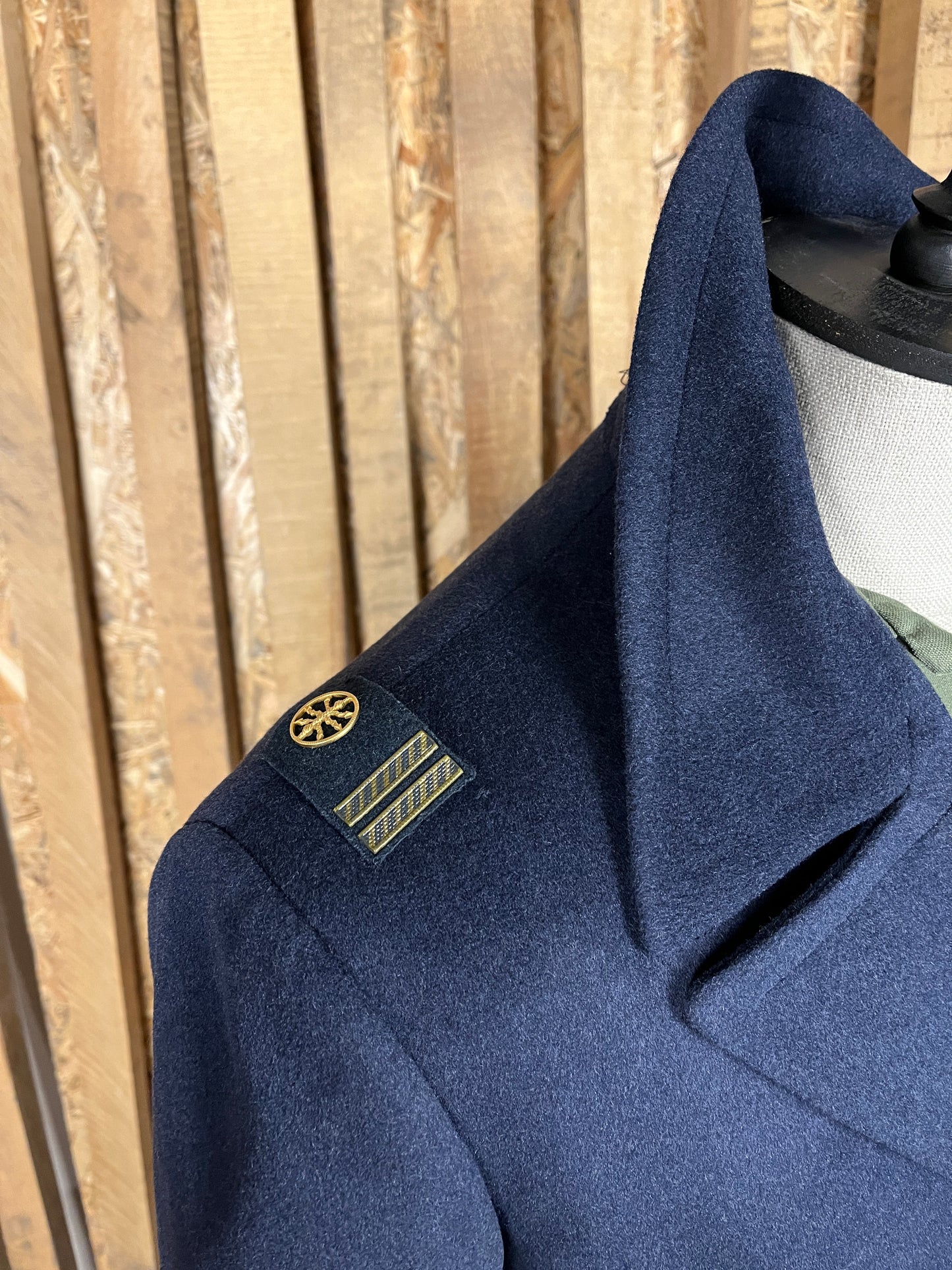 Italian Navy 100% Wool Coat (L-XL)