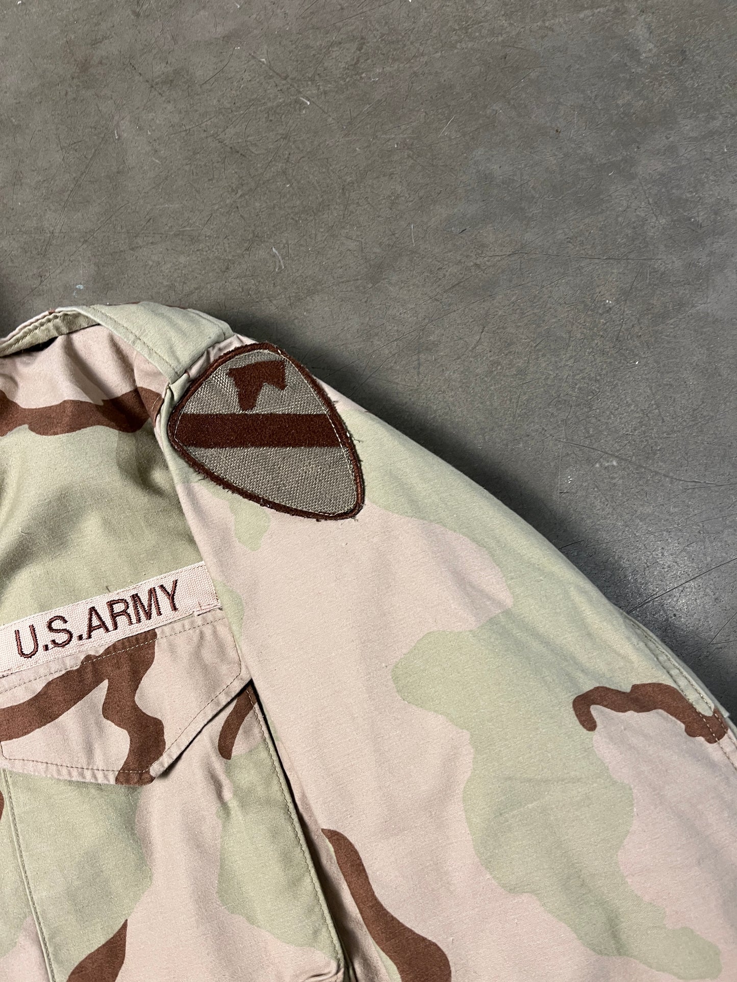 US Army 3-Color Desert M-65 Field Jacket (XL)