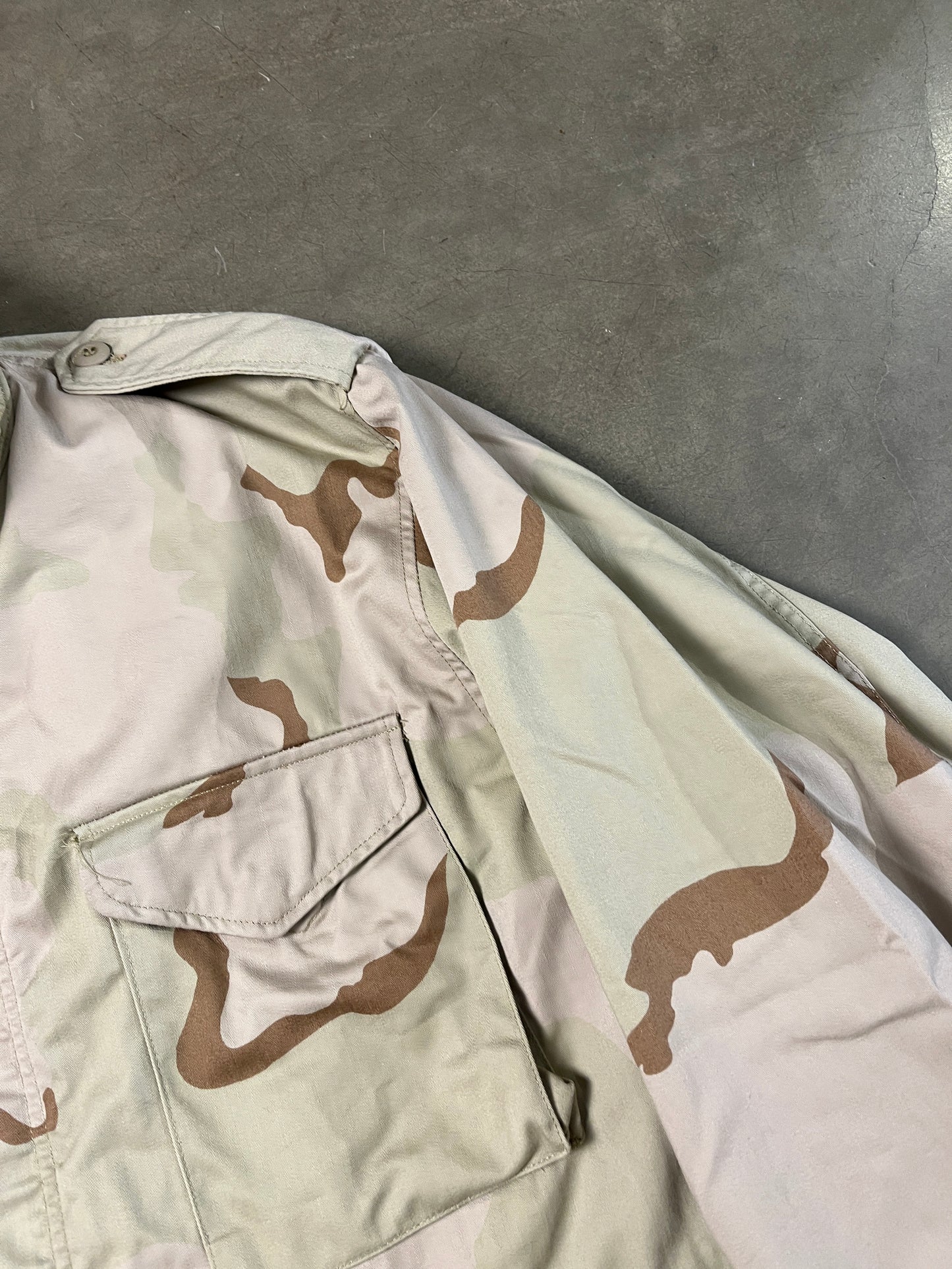 Alpha Industries 3-Color Desert M-65 Field Jacket (2XL)