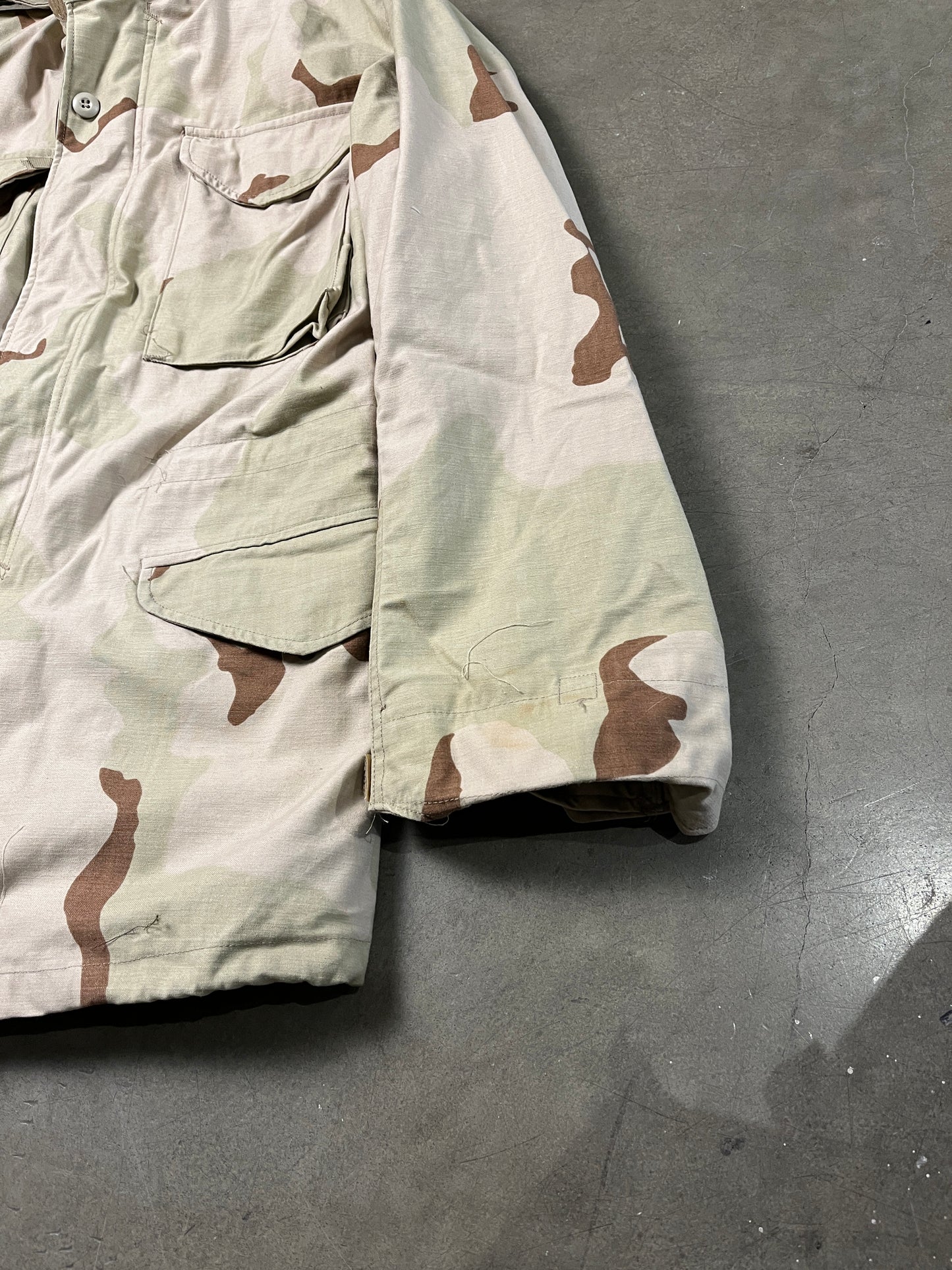 US Army 3-Color Desert M-65 Field Jacket (M)