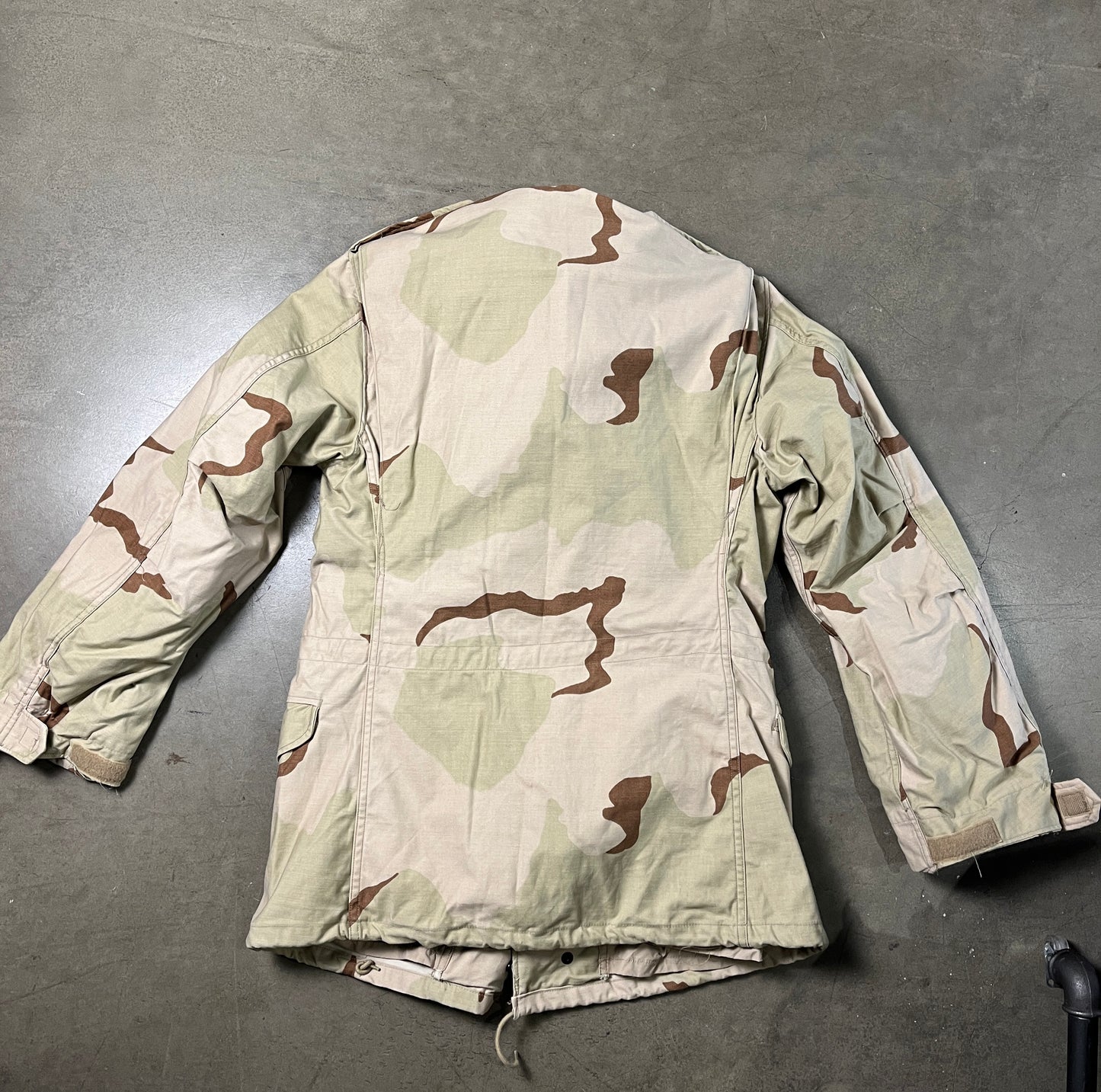 US Army 3-Color Desert M-65 Field Jacket (M)
