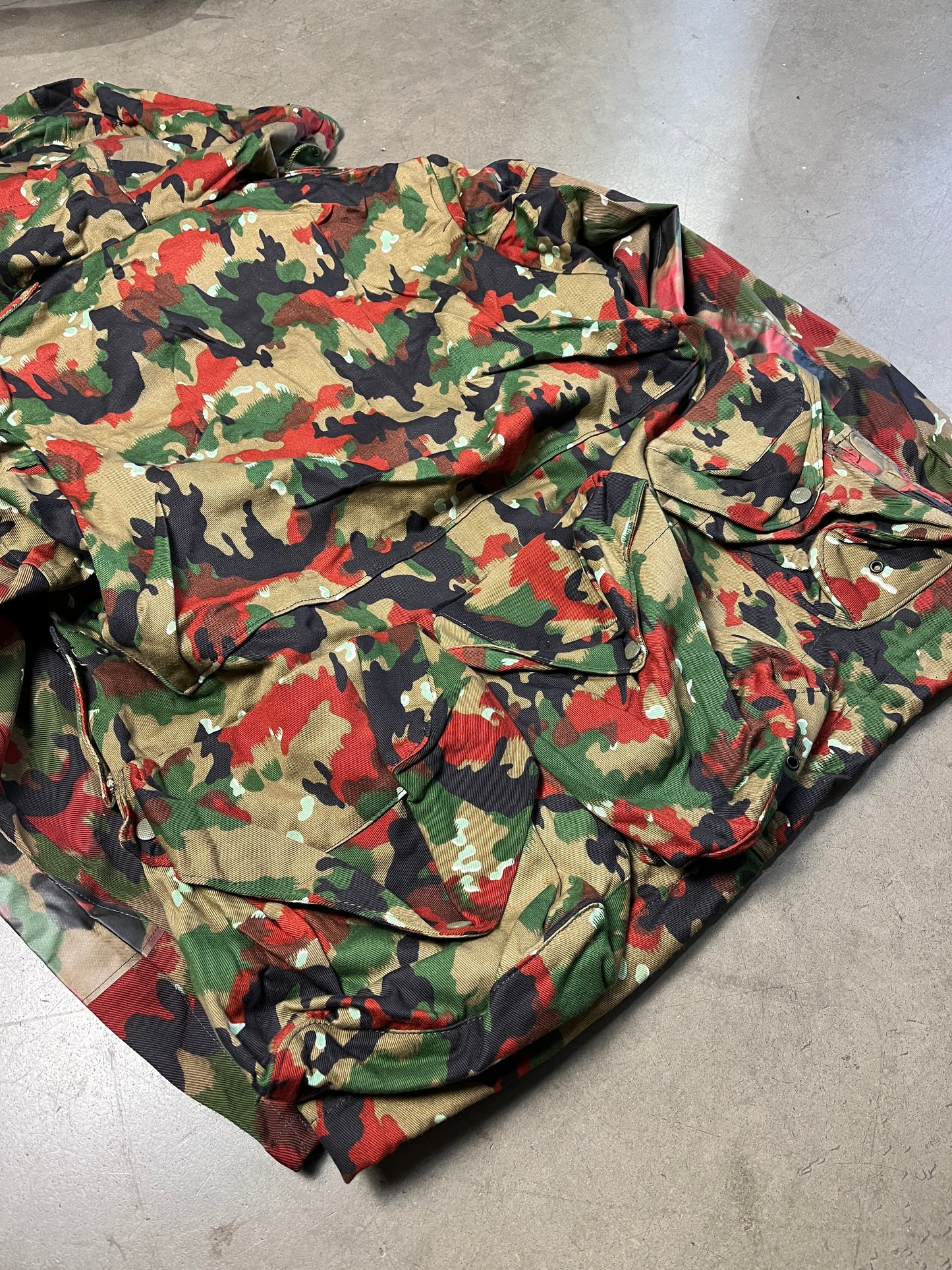 Swiss Alpenflage Parka (Medium)
