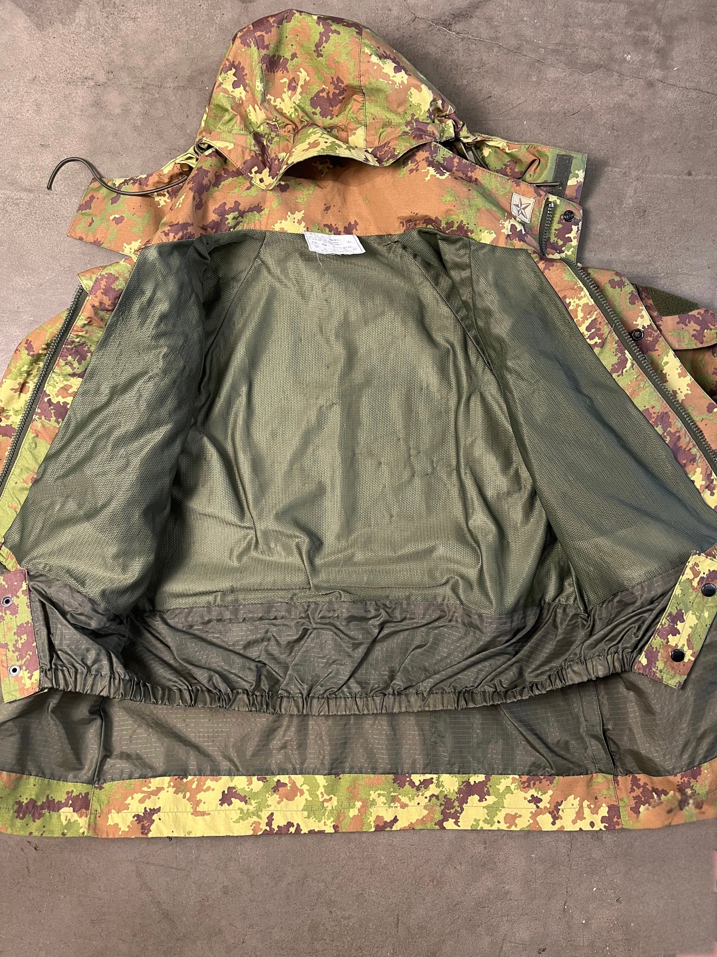 Italian Army Goretex Parka (M)