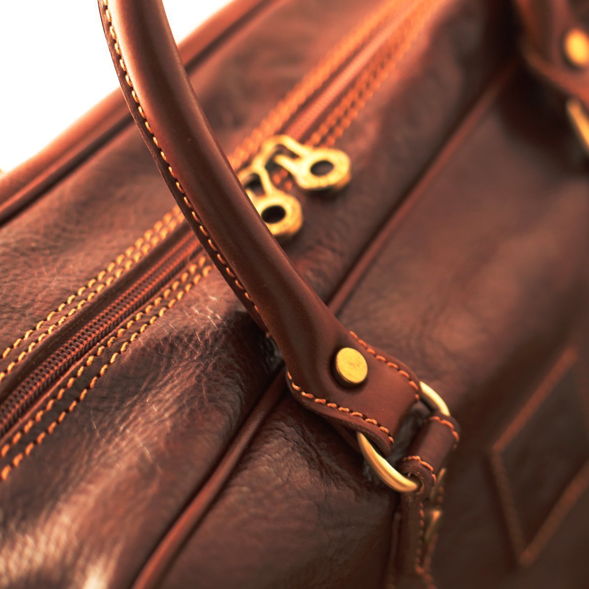 Fantini Pelletteria Leather Travel Bag Giglio