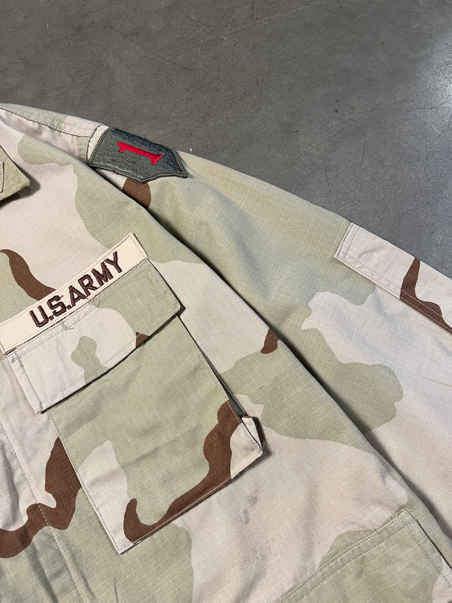 US 3-Color Desert Camo Jacket (L)