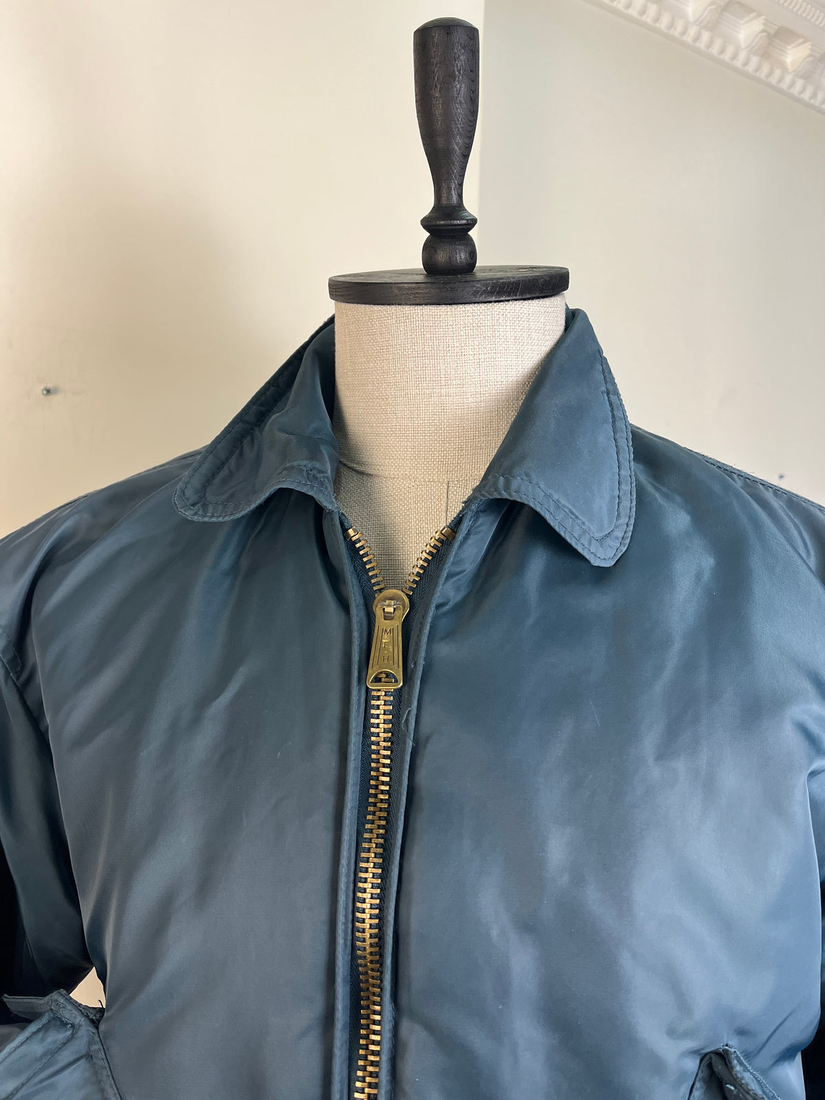 CWU-45 Bomber Jacket (L)