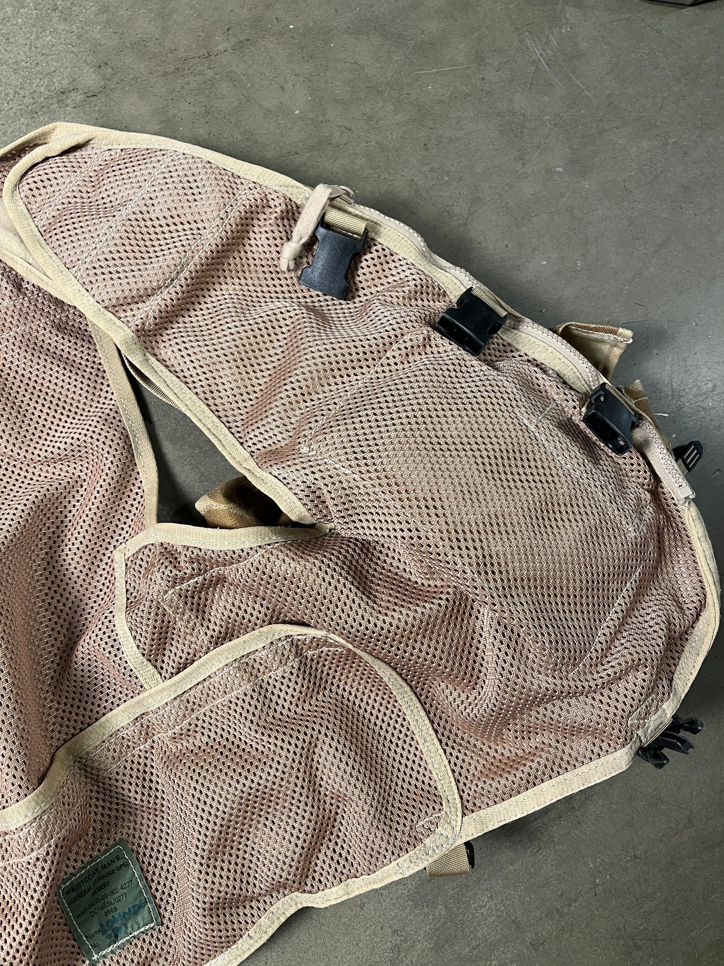 UK Desert Camo Tactical Vest