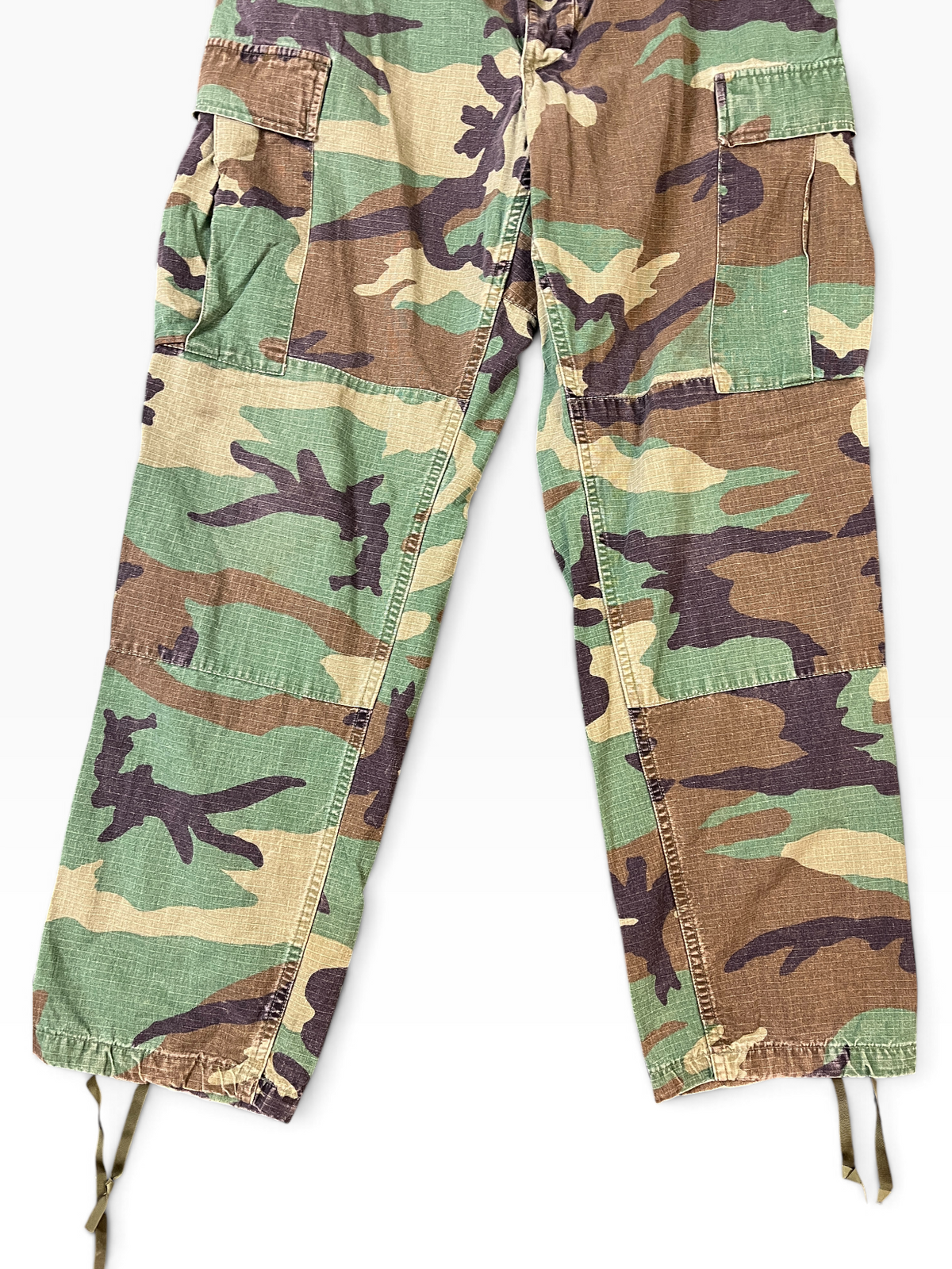US Army Woodland Cargo Pants (Medium Regular)