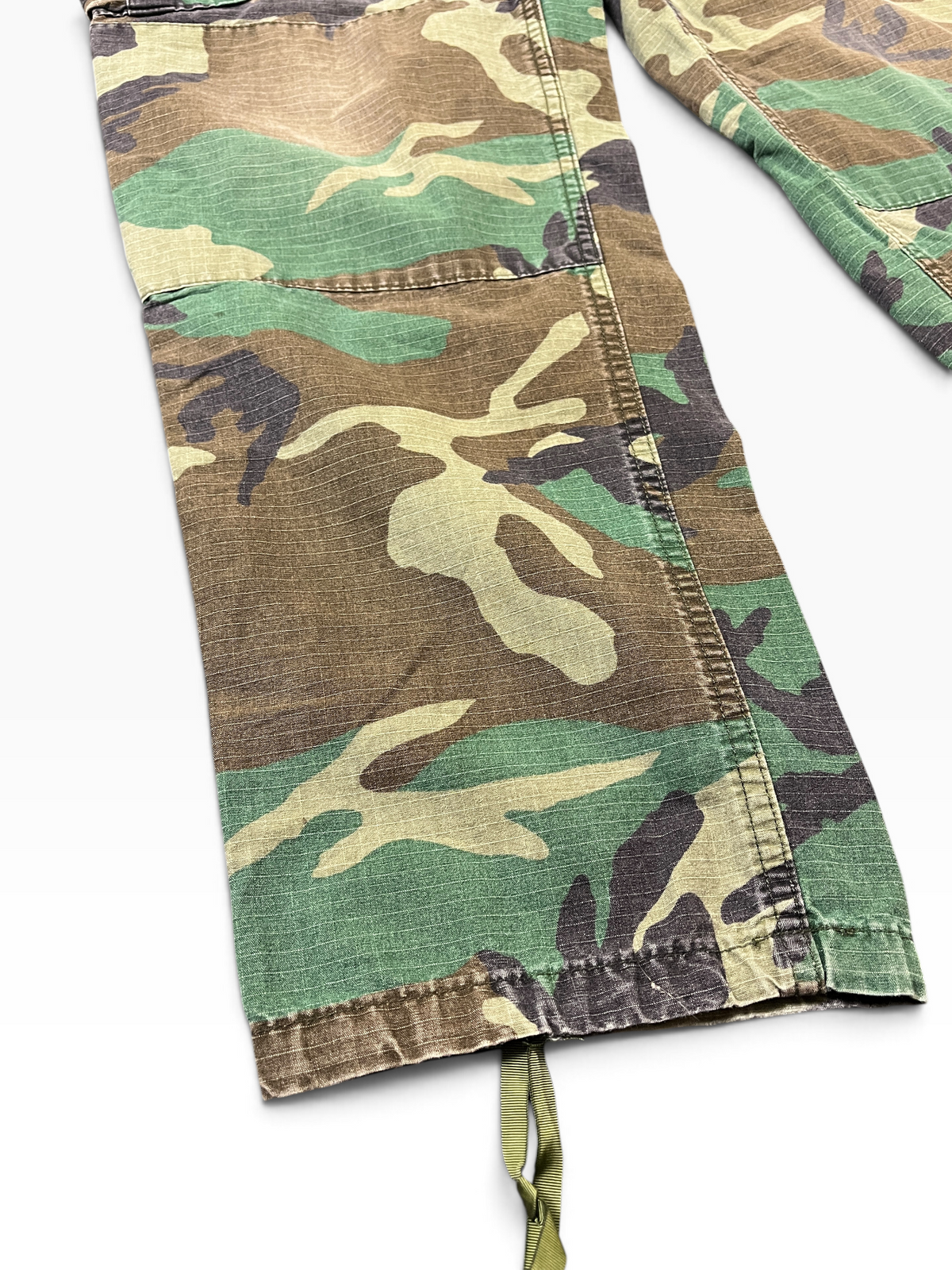 US Army Woodland Cargo Pants (Large Long)