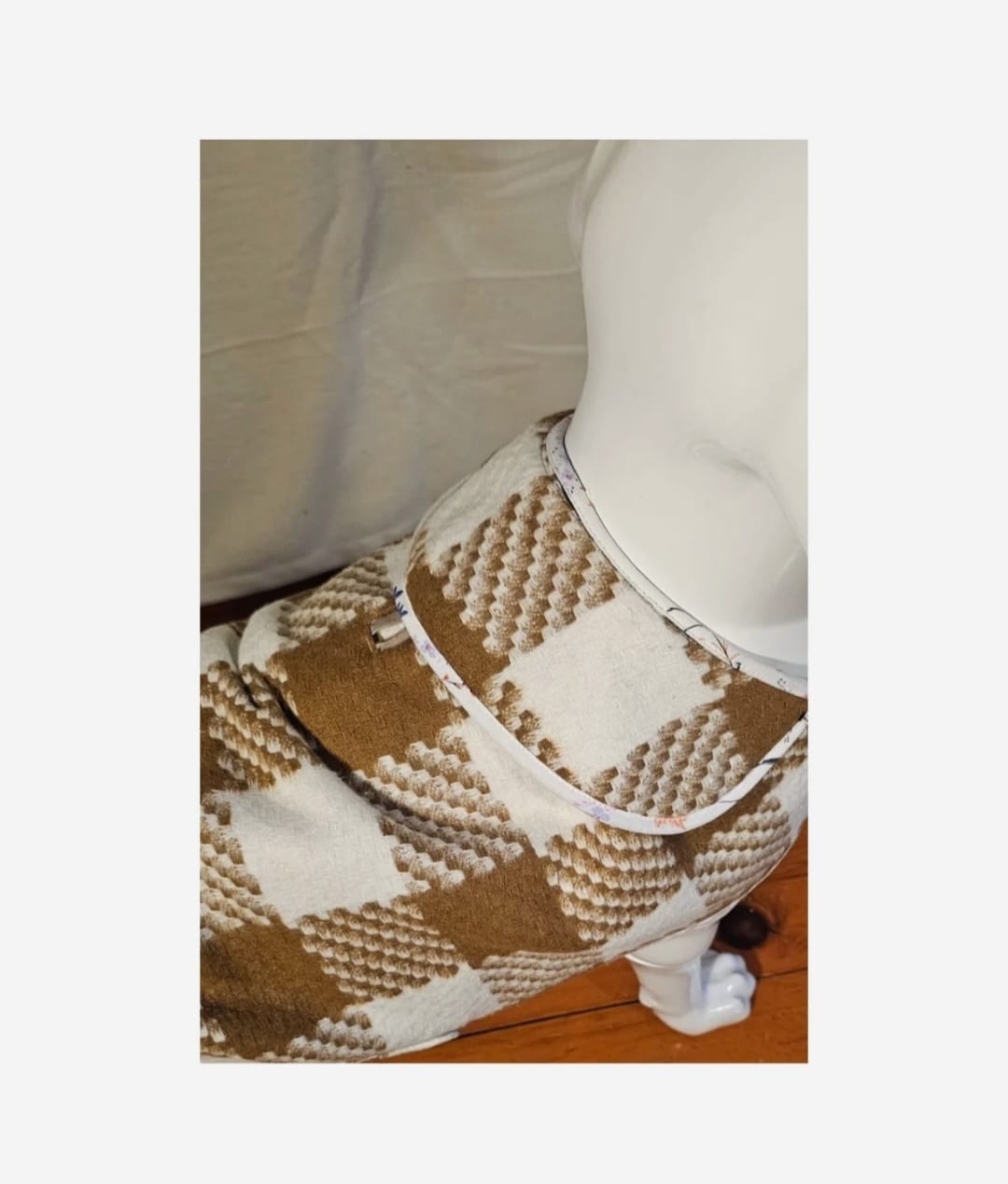 The Oxford Dog Coat (AshMolean Spice)